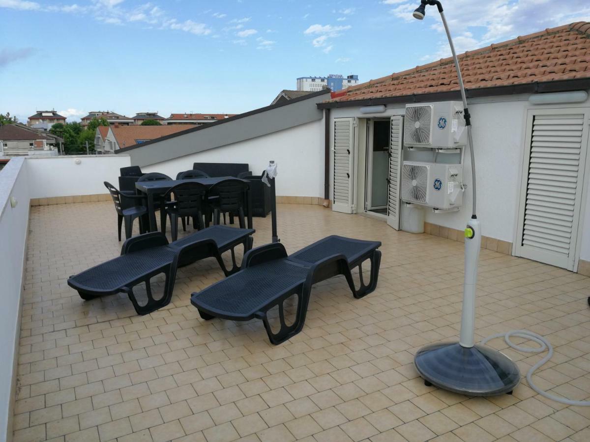 Appartamento La terrazza sul mare Silvi Marina Esterno foto